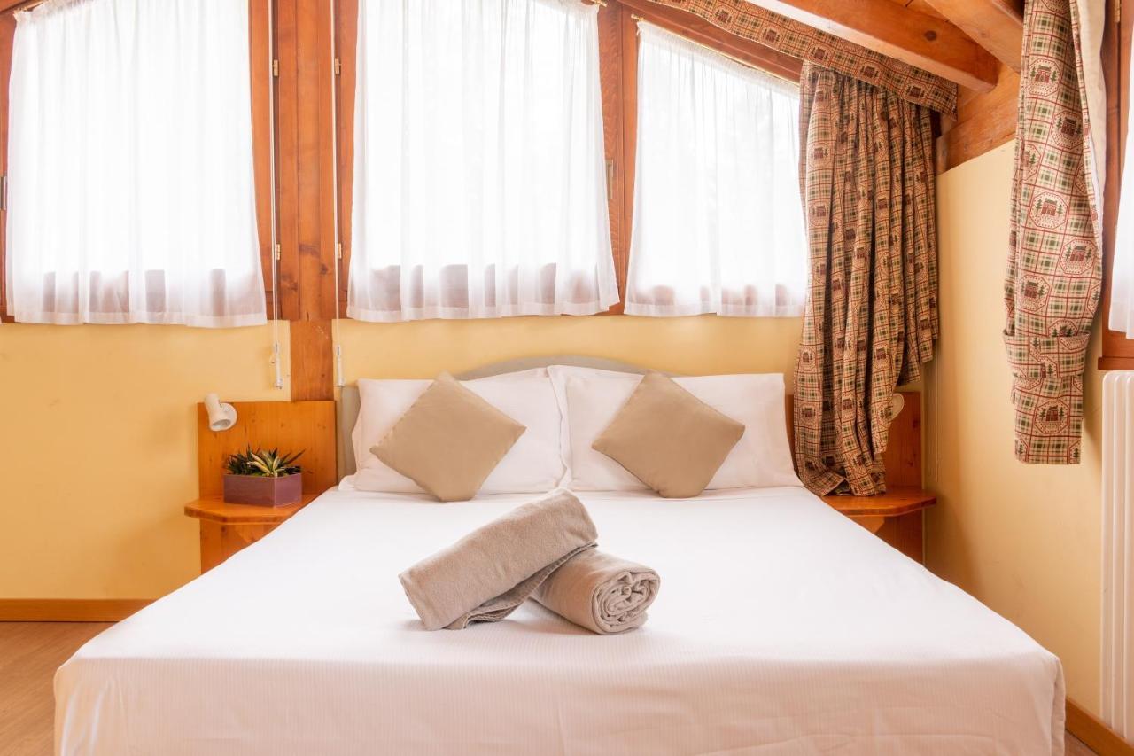 Nevesole Folgarida Resort Aparthotel Exteriör bild