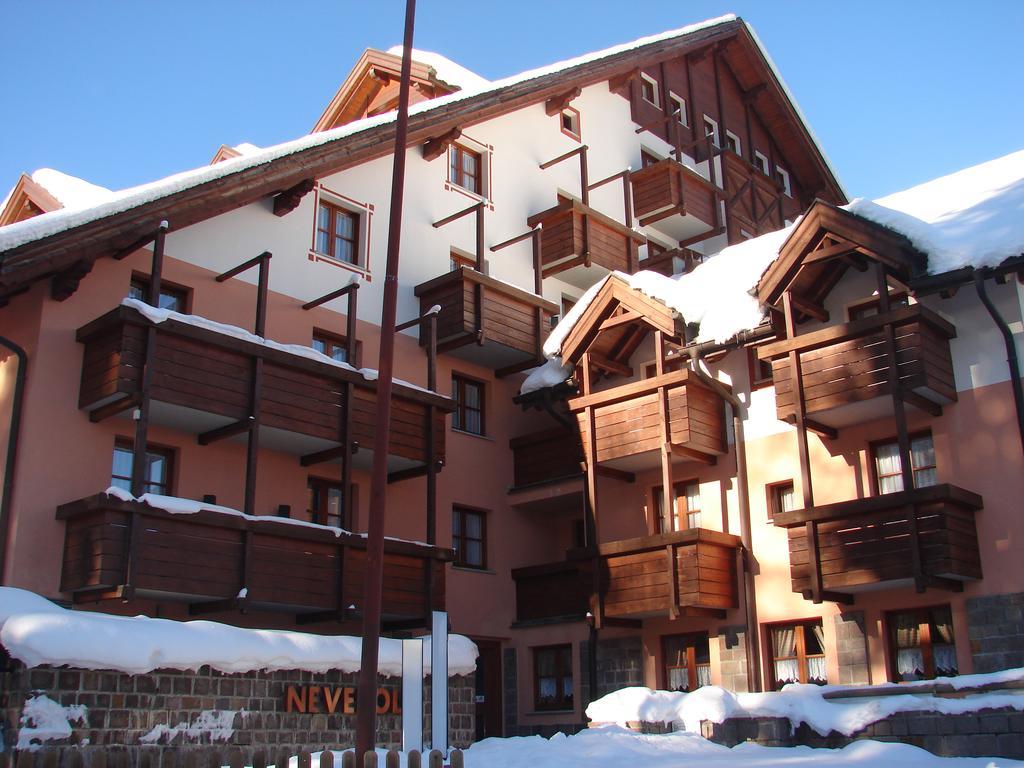 Nevesole Folgarida Resort Aparthotel Exteriör bild