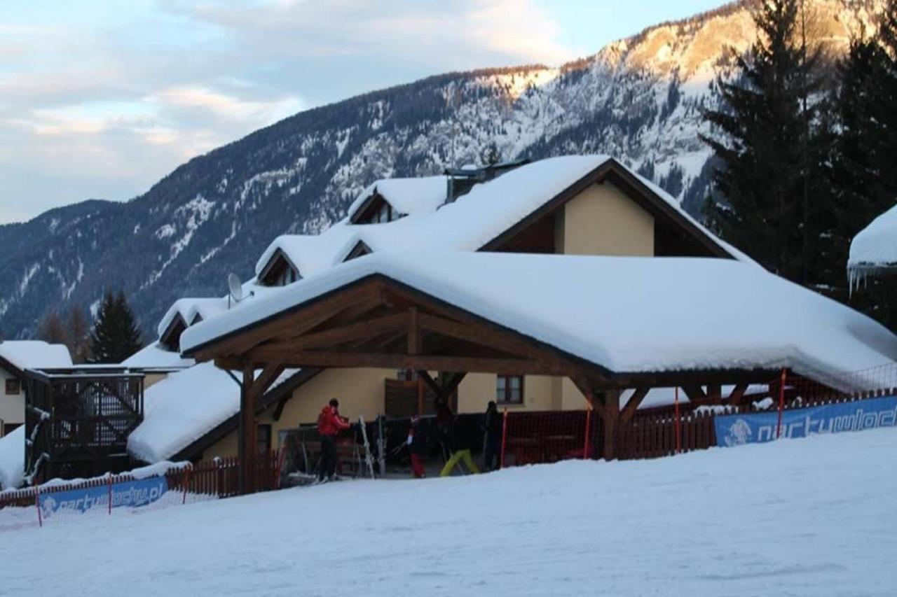 Nevesole Folgarida Resort Aparthotel Exteriör bild